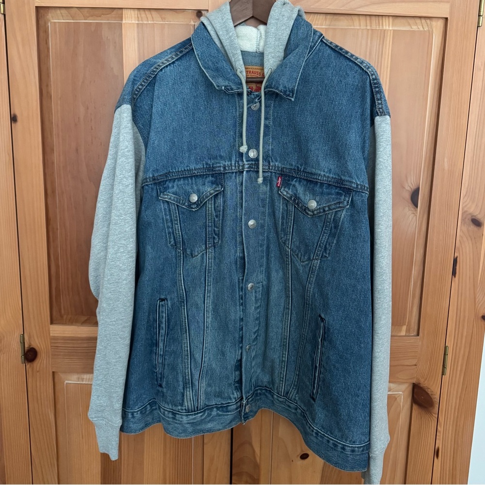 Levi's Hybrid Hoodie Trucker Jacket